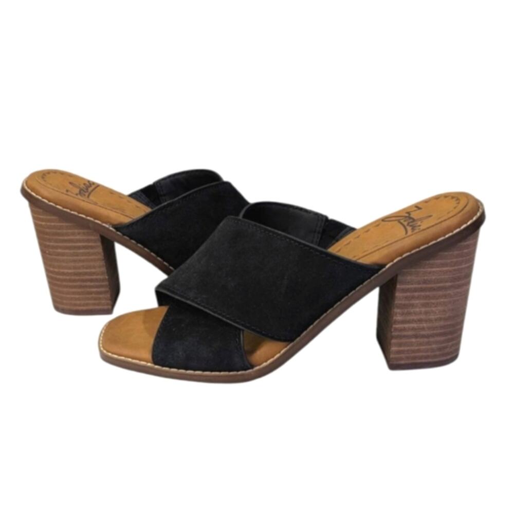 Zodiac Dree Slide Sandals EUC Size 9  S3484